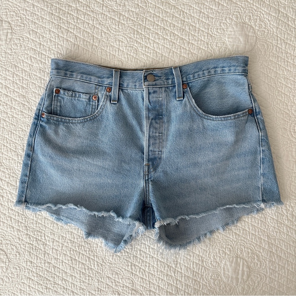 Levi’s Women's 501 Button Fly Cotton High-Rise Denim Shorts Luxor Baked Sz 30 - Picture 3 of 14